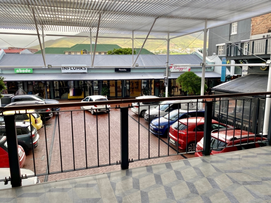 To Let Commercial Property for Rent in Woodstock Western Cape